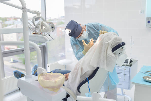 Best Emergency Dental Extractions in Marion Oaks, FL